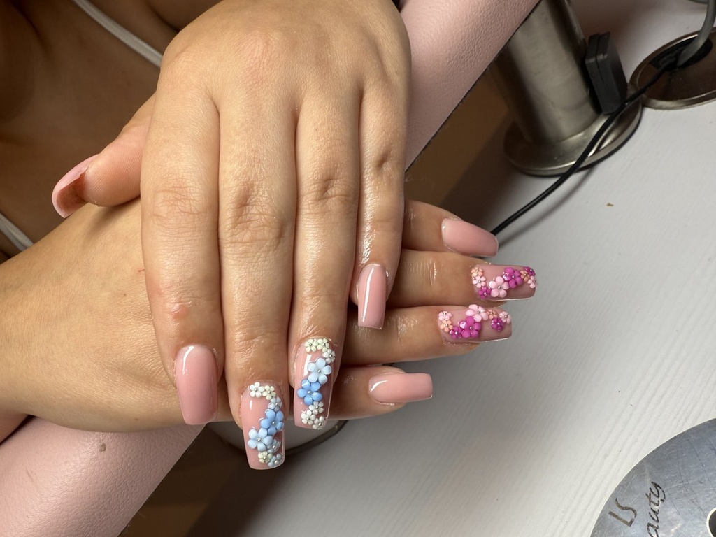 Eweis Ilham munkája 6