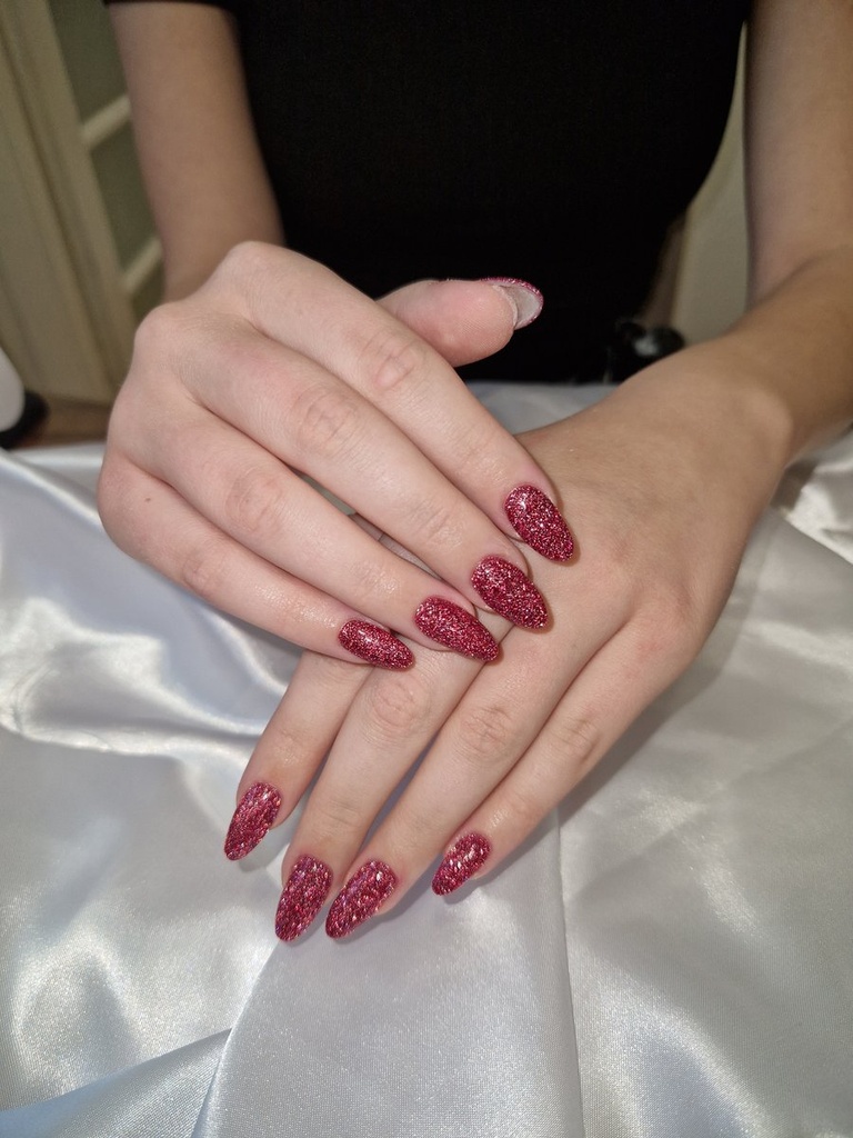 Oláh Flóra munkája 2