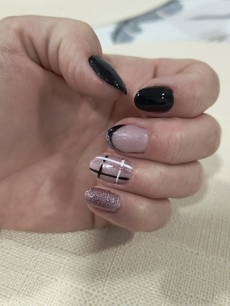 Tóth- Bakos Ágnes munkája 20