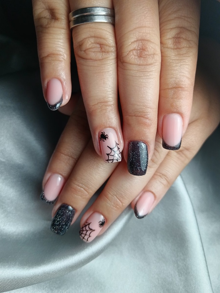 Kalugyer Alexandra  munkája 32