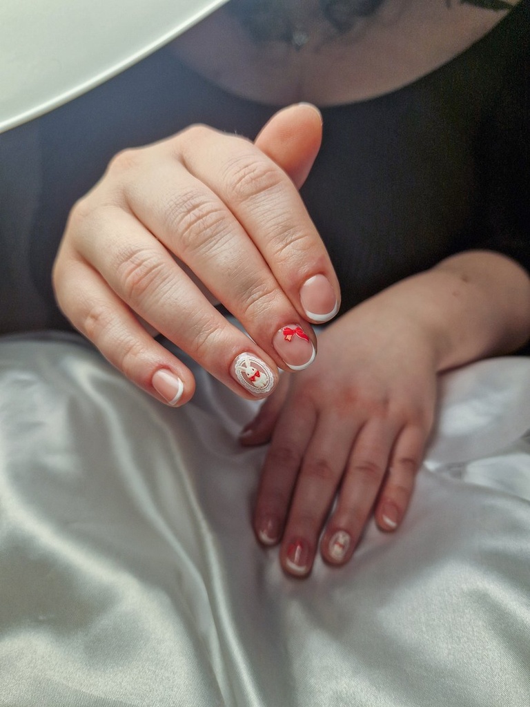 Oláh Flóra munkája 3