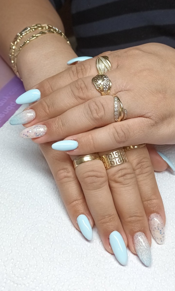 Gabriella  munkája 27