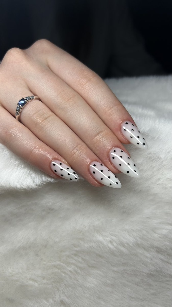 Molnár Mirtill munkája 17