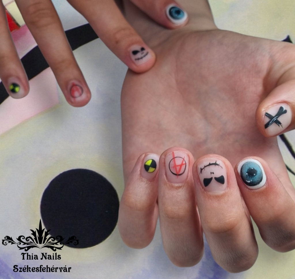 Komenda Cintia Thia munkája 9