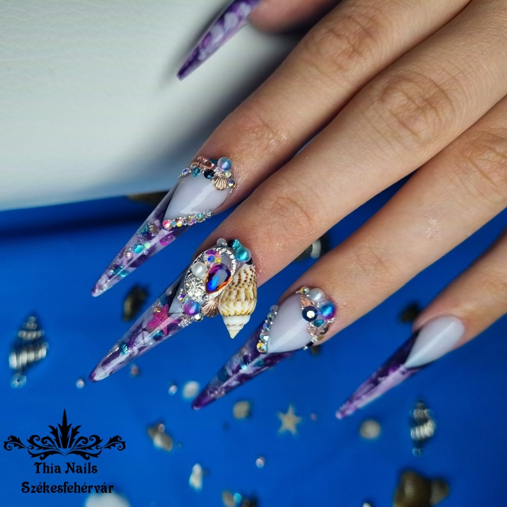 Komenda Cintia Thia munkája 2