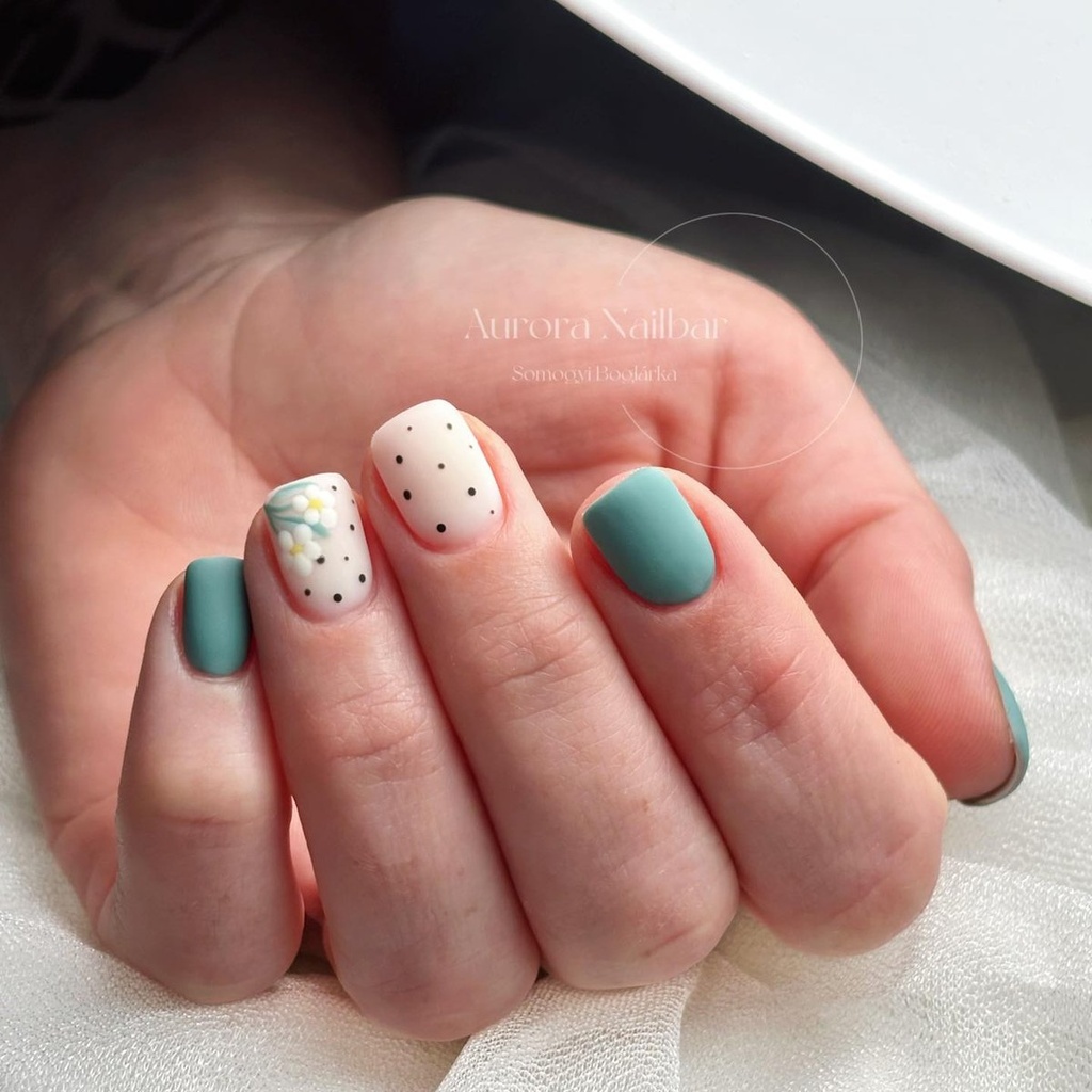 Aurora Nailbar - Somogyi Boglárka munkája 8